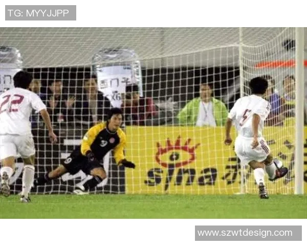 中国裁判首次亮相欧战赛场获国际足联盛赞彰显中国足球新形象